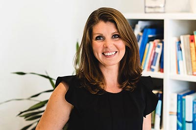 Portraitfoto Julia Pineker