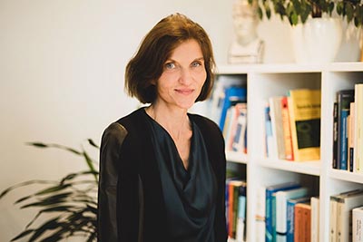 Portraitfoto von Sabine Unverhau